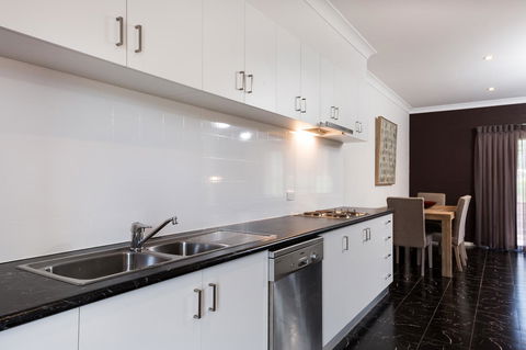 Blazing Stump Motel & Suites - Surfers Paradise Gold Coast 31