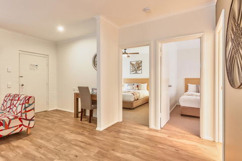 Blazing Stump Motel & Suites - Surfers Paradise Gold Coast 4