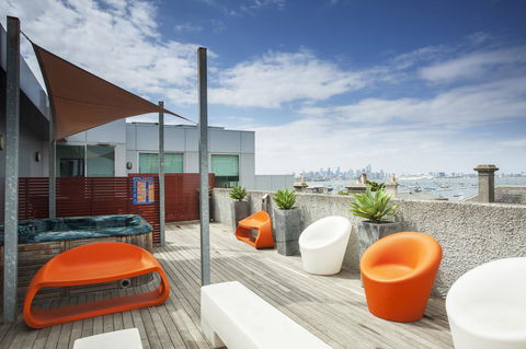Punthill Williamstown - Surfers Paradise Gold Coast 0
