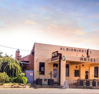 Albion Hotel and Motel Castlemaine - Surfers Paradise Gold Coast