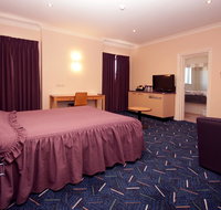 Mitchell River Tavern - Surfers Paradise Gold Coast