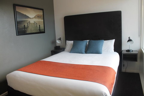 Rochester Motel - Surfers Paradise Gold Coast 1