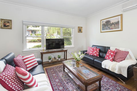 Hillside House - Surfers Paradise Gold Coast 3