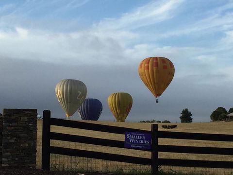 Bundjil Studio - Surfers Paradise Gold Coast 11