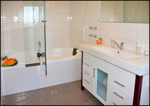 Deville At Healesville - Surfers Paradise Gold Coast 1