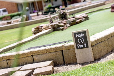 Lakeside Country Club - Surfers Paradise Gold Coast 5