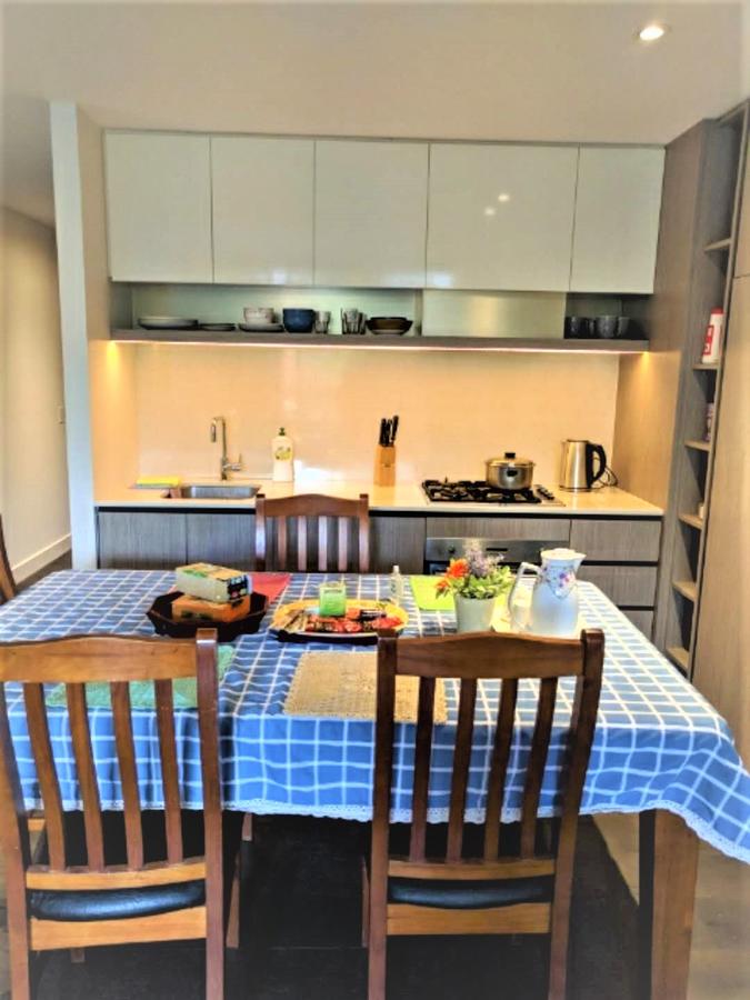 Camberwell VIC Surfers Paradise Gold Coast