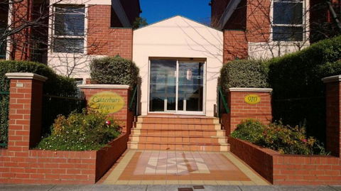 Australian Home Away @ Box Hill 2 Bedroom - Surfers Paradise Gold Coast 0