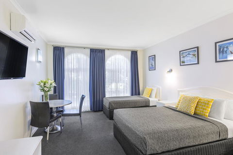 Cathedral Motor Inn - Surfers Paradise Gold Coast 8