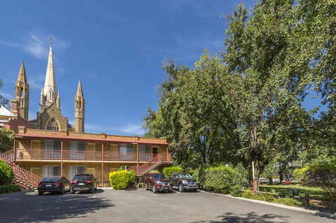 Cathedral Motor Inn - Surfers Paradise Gold Coast 1