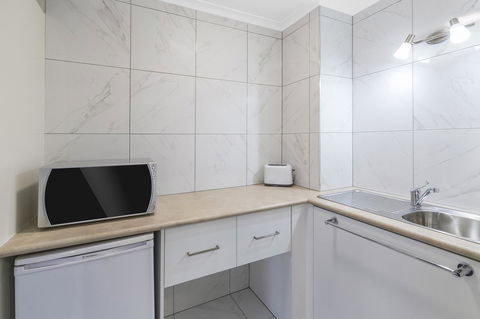 Cathedral Motor Inn - Surfers Paradise Gold Coast 14