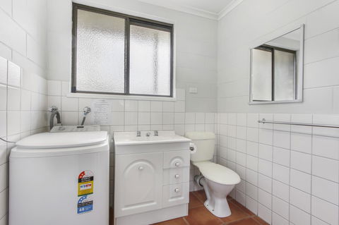 Hybiscus Waterfront Apartments - Surfers Paradise Gold Coast 30