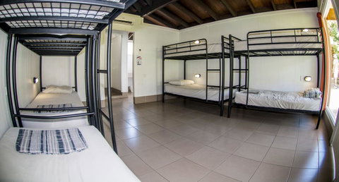 Nomads Airlie Beach - Surfers Paradise Gold Coast 3