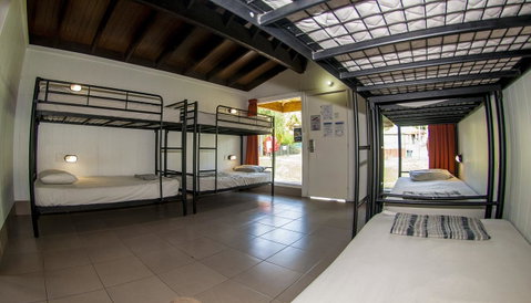 Nomads Airlie Beach - Surfers Paradise Gold Coast 17