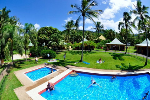 Nomads Airlie Beach - Surfers Paradise Gold Coast 6