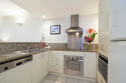Mowbray By The Sea - Surfers Paradise Gold Coast 20