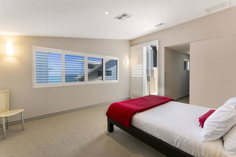 Redvue Holiday Apartments - Surfers Paradise Gold Coast 21
