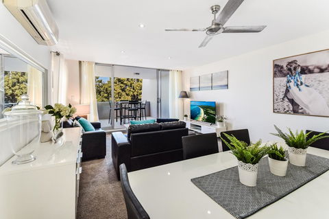 Redvue Holiday Apartments - Surfers Paradise Gold Coast 3