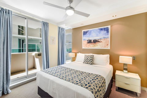 Redvue Holiday Apartments - Surfers Paradise Gold Coast 6