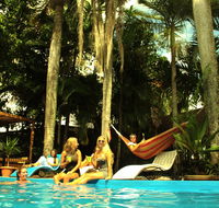 Mad Monkey Backpackers Cairns - Surfers Paradise Gold Coast