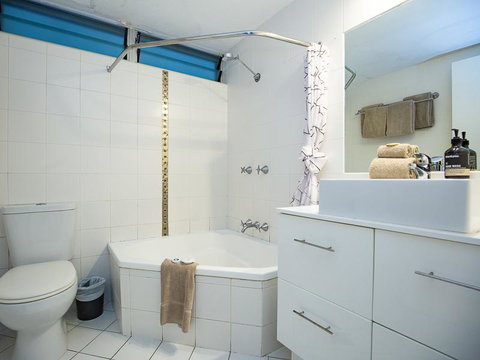 Beach Lodges - Surfers Paradise Gold Coast 26