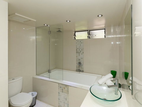 Beach Lodges - Surfers Paradise Gold Coast 12