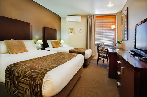 Madison Plaza Townsville - Surfers Paradise Gold Coast 5