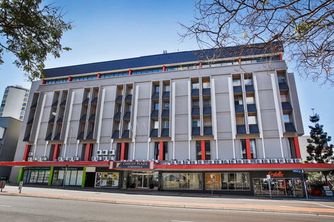 Madison Plaza Townsville - Surfers Paradise Gold Coast 7