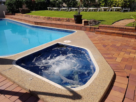 Surfers Chalet - Surfers Paradise Gold Coast 26