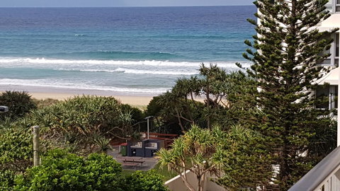Surfers Chalet - Surfers Paradise Gold Coast 23