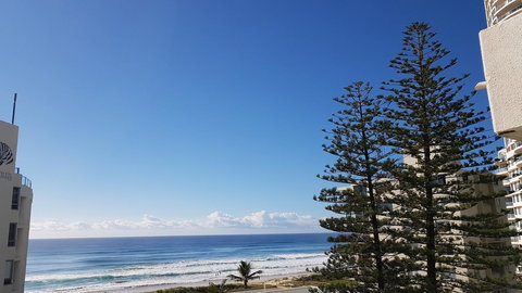 Surfers Chalet - Surfers Paradise Gold Coast 21