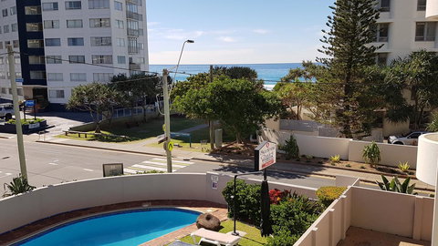 Surfers Chalet - Surfers Paradise Gold Coast 17