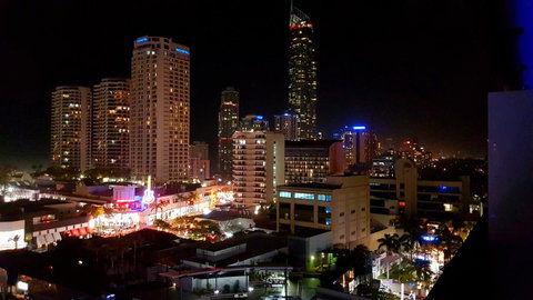 Circle Luxury Holidays - Surfers Paradise Gold Coast 28