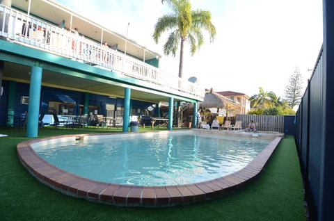Backpackers In Paradise 18-35 Hostel - Surfers Paradise Gold Coast 22