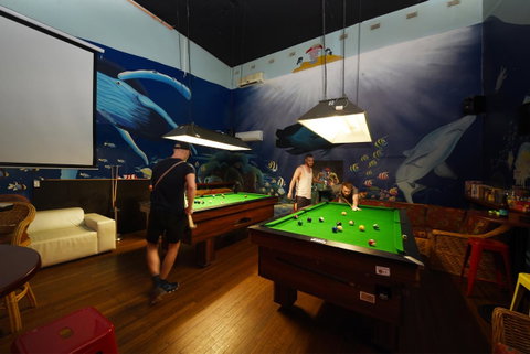 Backpackers In Paradise 18-35 Hostel - Surfers Paradise Gold Coast 14
