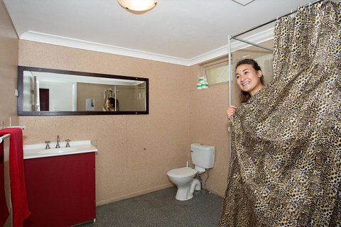Backpackers In Paradise 18-35 Hostel - Surfers Paradise Gold Coast 7