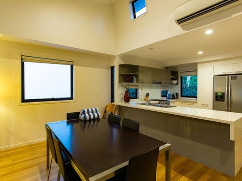 Shorelines - Surfers Paradise Gold Coast 22
