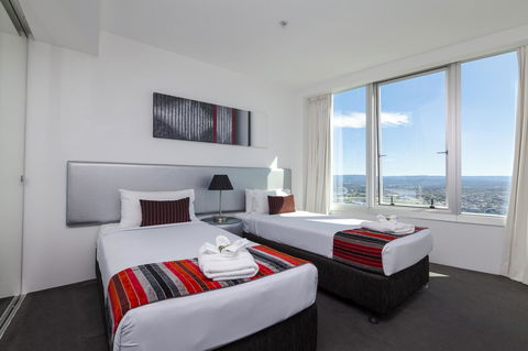 Q1 Resort & Spa - Official - Surfers Paradise Gold Coast 26
