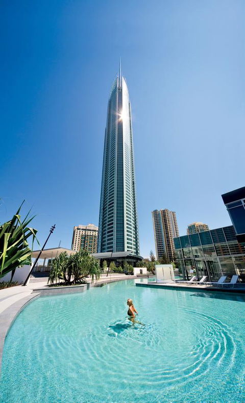 Q1 Resort & Spa - Official - Surfers Paradise Gold Coast 0