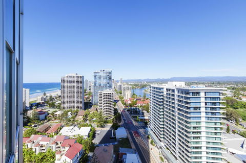 Q1 Resort & Spa - Official - Surfers Paradise Gold Coast 34