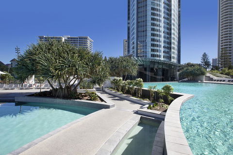 Q1 Resort & Spa - Official - Surfers Paradise Gold Coast 4