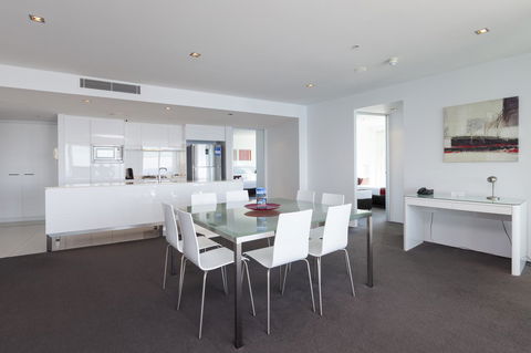 Q1 Resort & Spa - Official - Surfers Paradise Gold Coast 36