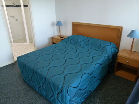 Madison Ocean Breeze Apartments - Surfers Paradise Gold Coast 31