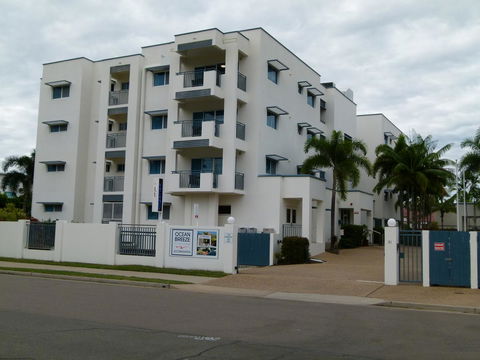 Madison Ocean Breeze Apartments - Surfers Paradise Gold Coast 2