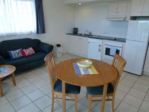 Madison Ocean Breeze Apartments - Surfers Paradise Gold Coast 23