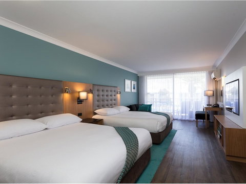 Sea World Resort - Surfers Paradise Gold Coast 1