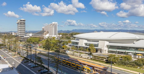Qube Broadbeach - Surfers Paradise Gold Coast 9