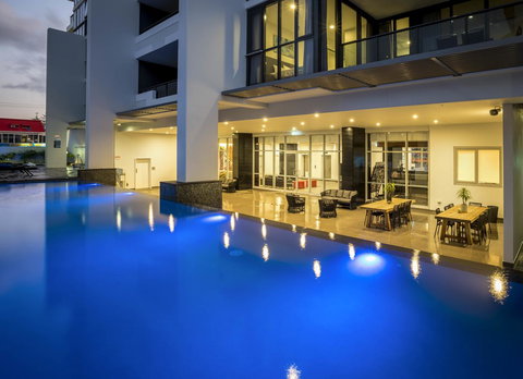 Synergy Broadbeach - Official - Surfers Paradise Gold Coast 0
