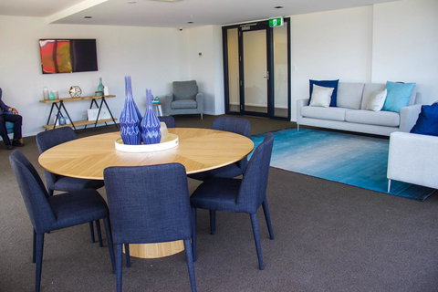 Synergy Broadbeach - Official - Surfers Paradise Gold Coast 12