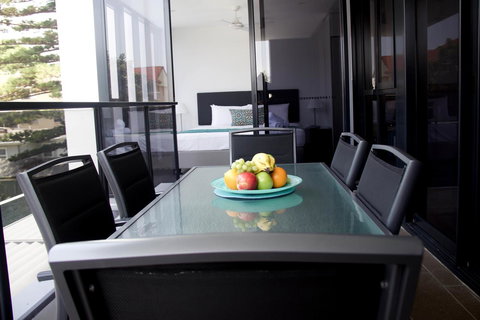 Synergy Broadbeach - Official - Surfers Paradise Gold Coast 14